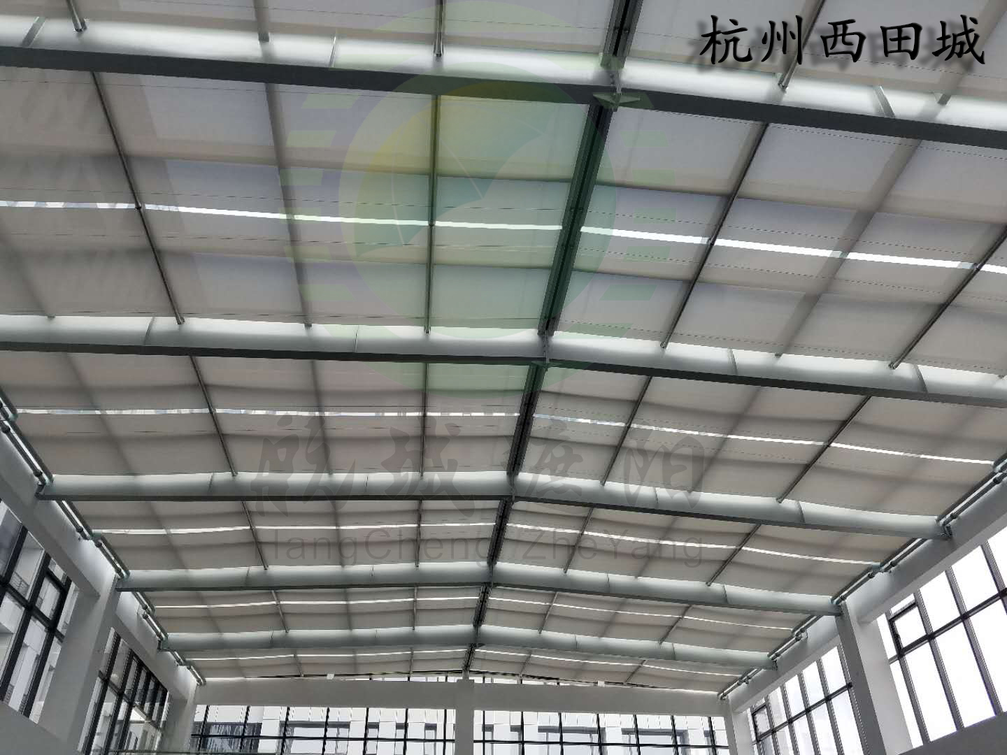202109182044.jpg FSS折疊式天棚簾