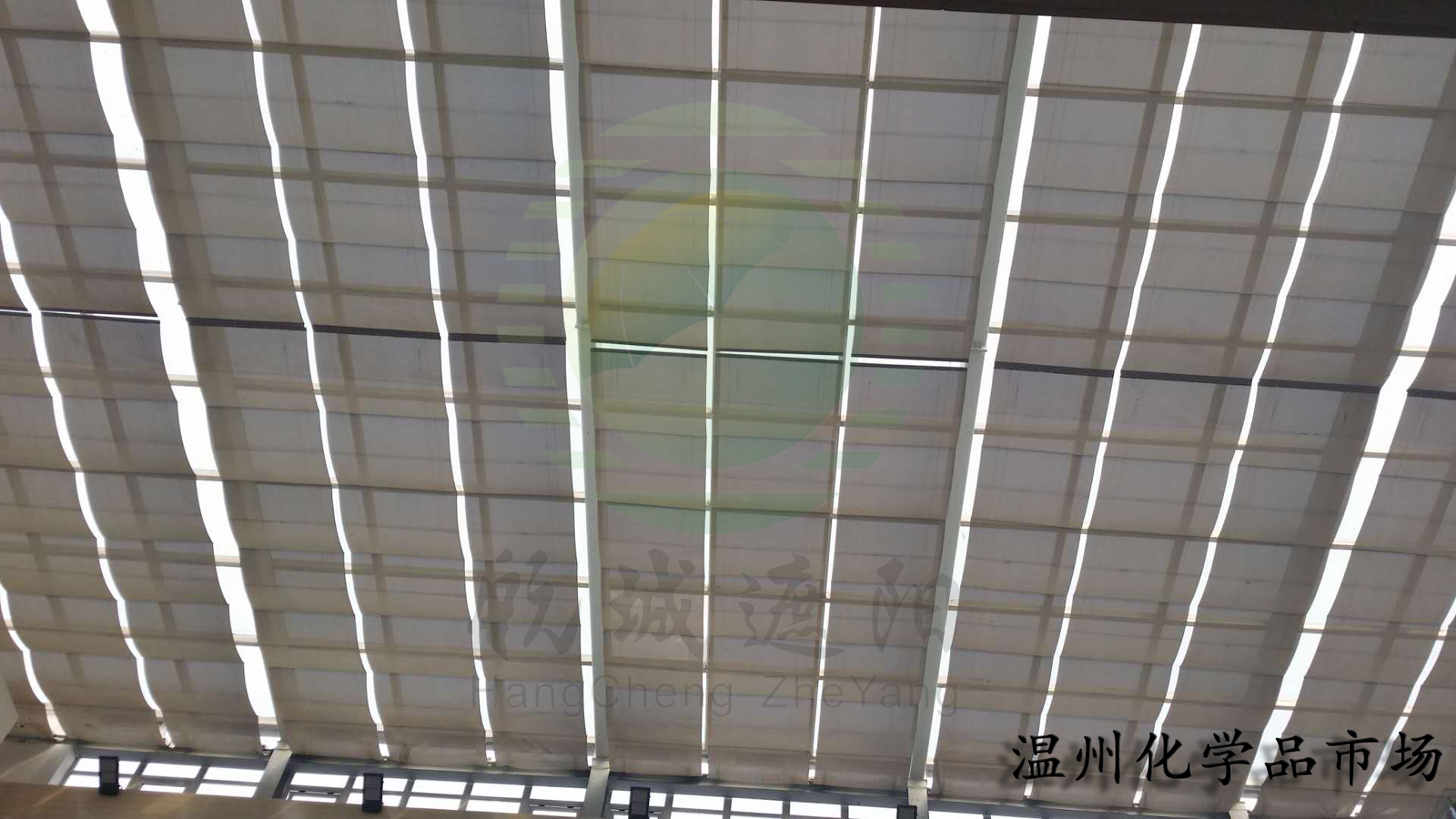202109188687.jpg FCS折疊式天棚簾